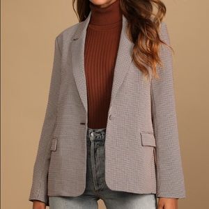 Lulu’s Perfect Practice Taupe Houndstooth Blazer